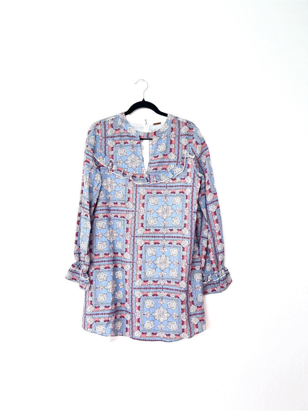 Magaschoni Floral Ruffle Tunic Top